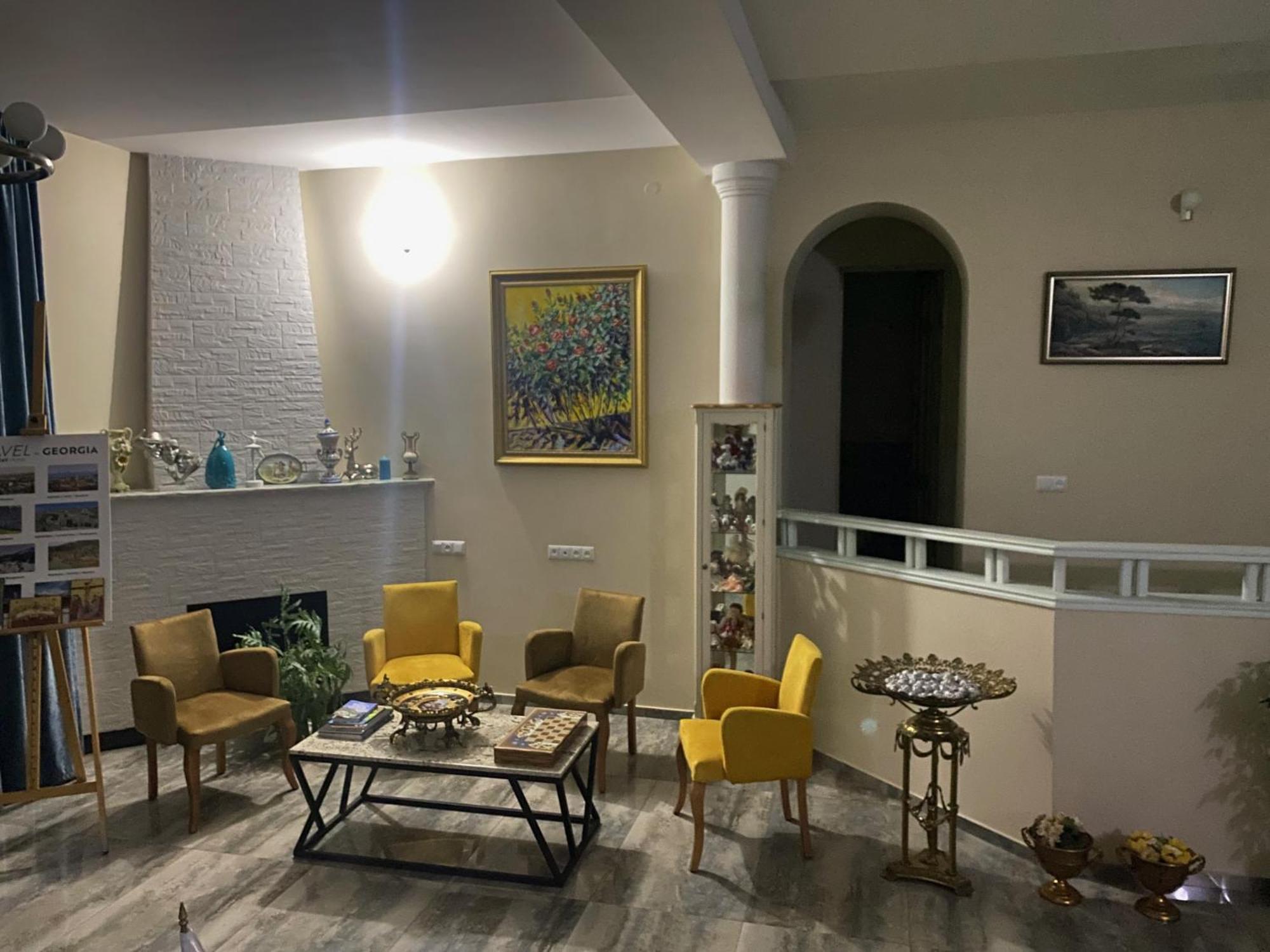 Отель WESTAY Тбилиси Экстерьер фото